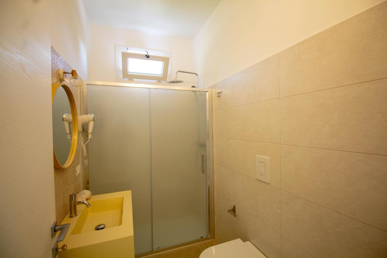 B&B La Penisola Порто-Чезарео Экстерьер фото
